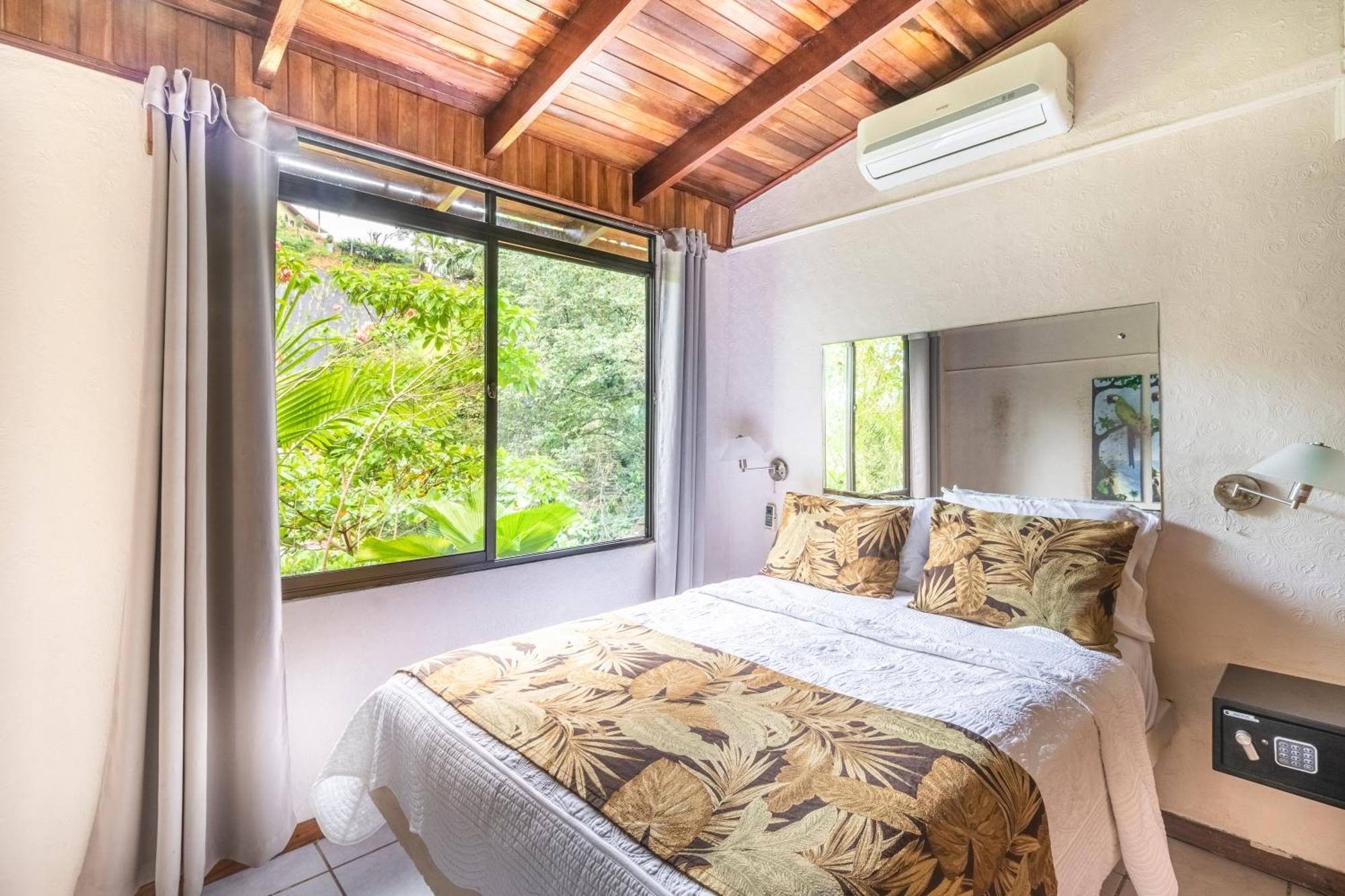 Boutique Hotel Las Cascadas Manuel Antonio Pokoj fotografie