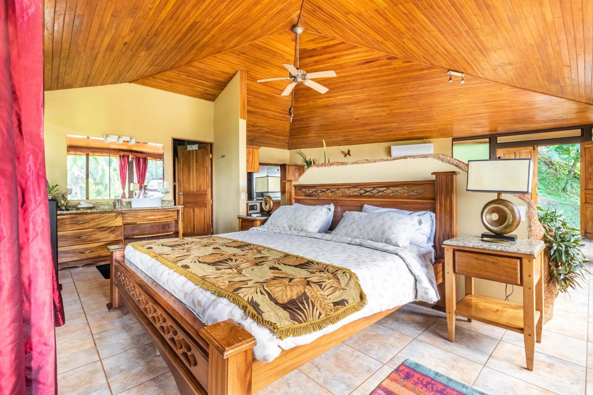 Boutique Hotel Las Cascadas Manuel Antonio Pokoj fotografie